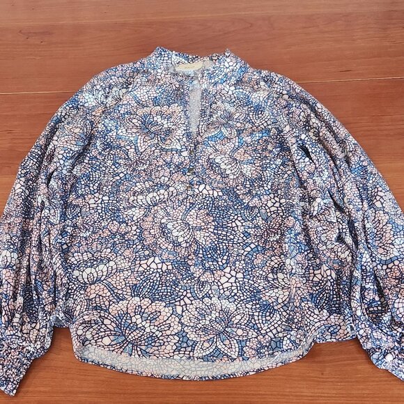 Anthropologie Shirt - Large - labeled Medium - Picture 3 of 8